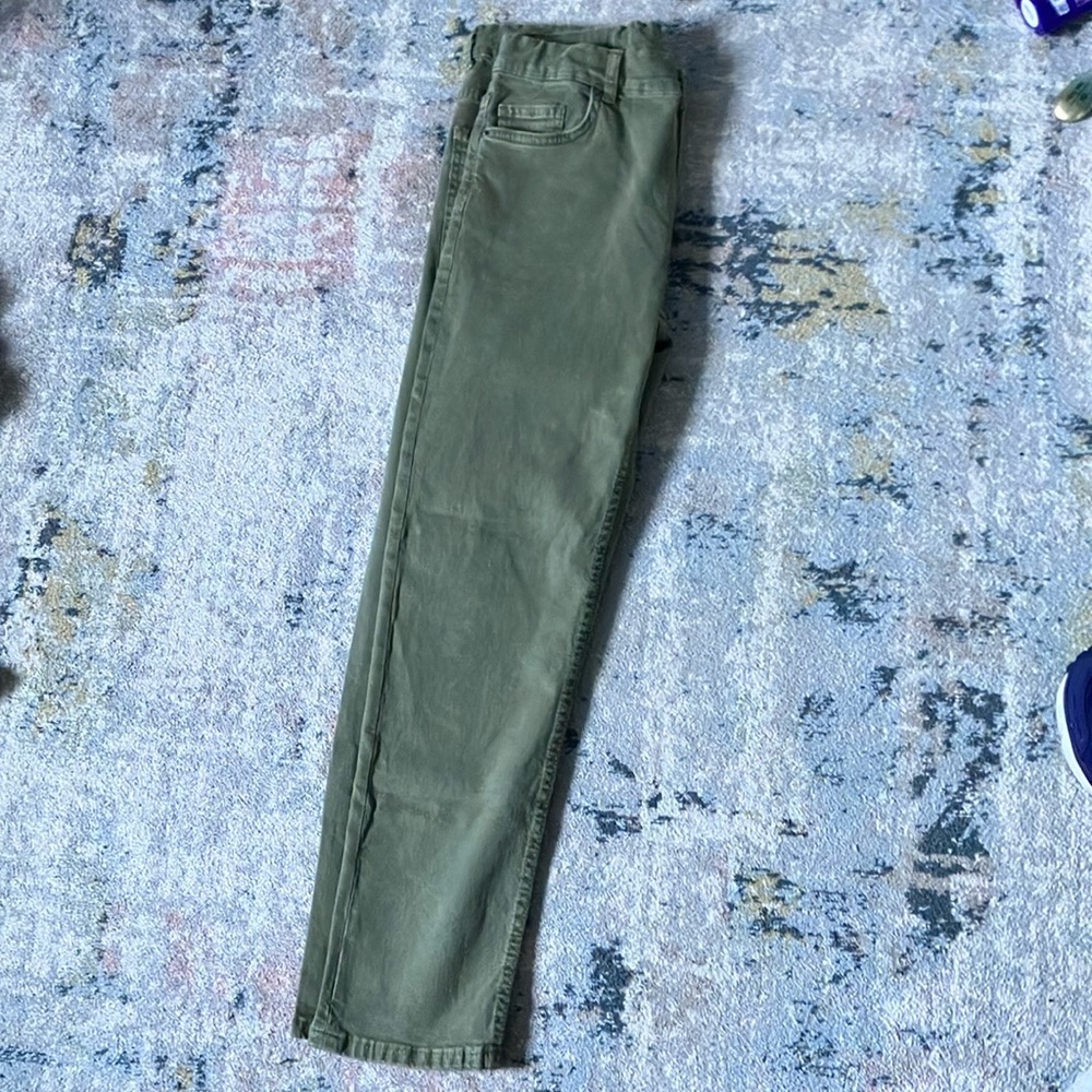 Green adjustable jeans